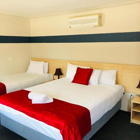 Red Cedar Motel Muswellbrook Εξωτερικό φωτογραφία